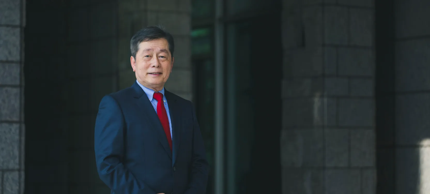 代表取締役社長 井上 寅喜